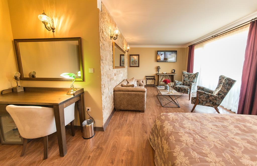Edahan Hotel Biga Phòng bức ảnh