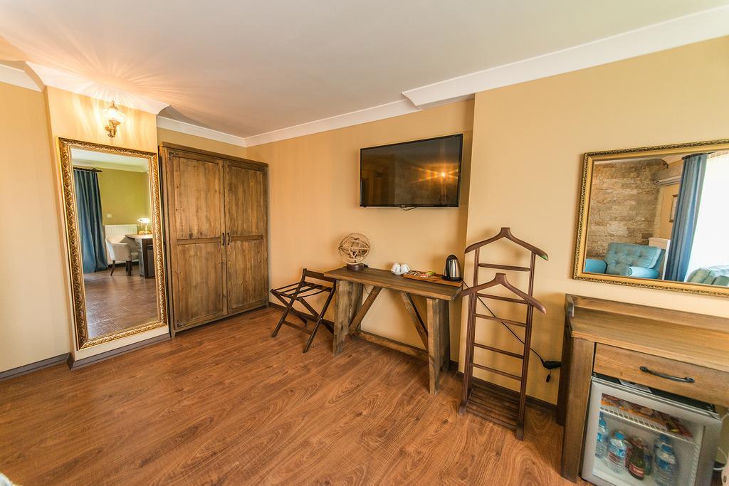 Edahan Hotel Biga Phòng bức ảnh